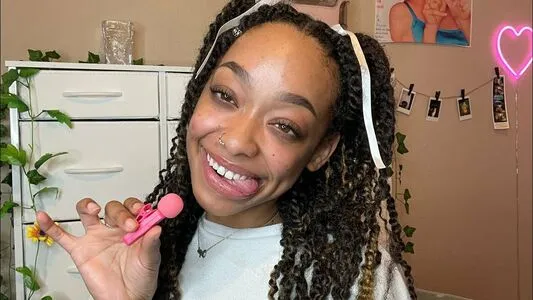 Chynaunique OnlyFans Leaked Free Thumbnail Picture - #hT0u3BAHW2