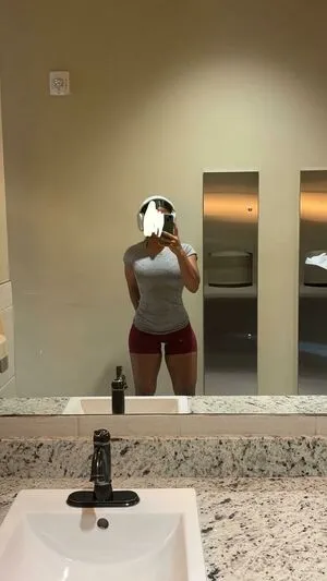 Ciara Oommen OnlyFans Leaked Free Thumbnail Picture - #8Do4VNOSOz