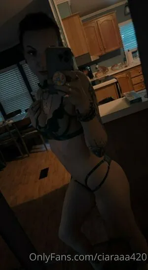 Ciaraaa420 OnlyFans Leaked Free Thumbnail Picture - #GIuPupaW9V