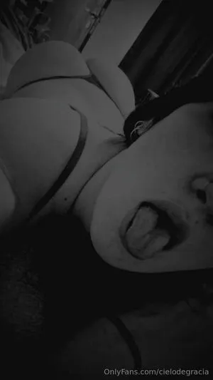 Cielodegracia OnlyFans Leaked Free Thumbnail Picture - #ur76dQ8Aja