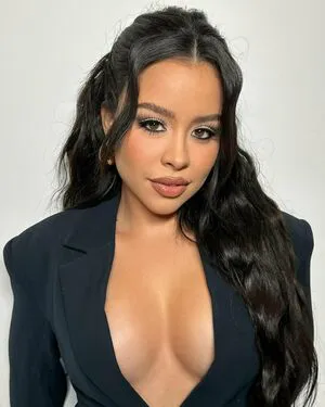 Cierra Ramirez OnlyFans Leaked Free Thumbnail Picture - #Yc9EsYOaDz