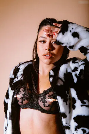 Cierra Ramirez OnlyFans Leaked Free Thumbnail Picture - #vKWdaJcD7i