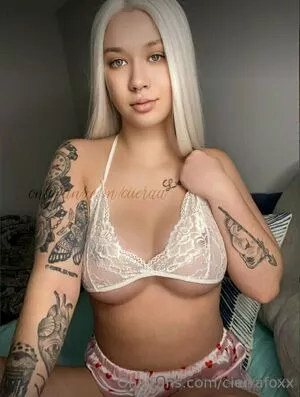 cierrafoxx OnlyFans Leaked Free Thumbnail Picture - #4uFT3grKYm