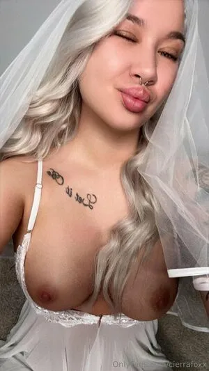 cierrafoxx OnlyFans Leaked Free Thumbnail Picture - #8nggefN61P