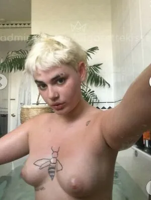 Cigarettekisses OnlyFans Leaked Free Thumbnail Picture - #E7zQ0cwE4F