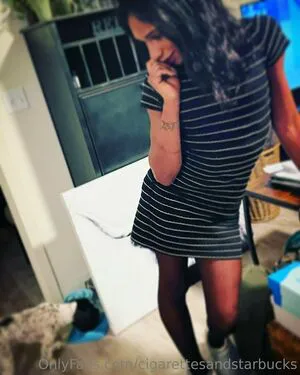 Cigarettesandstarbucks OnlyFans Leaked Free Thumbnail Picture - #spYPDEuRZA