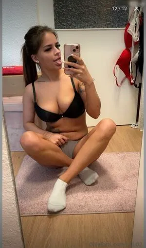 Cilli OnlyFans Leaked Free Thumbnail Picture - #OXcLOGMSu3