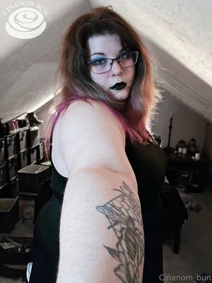 Cinanom Bunz OnlyFans Leaked Free Thumbnail Picture - #KSrA1O1VOX