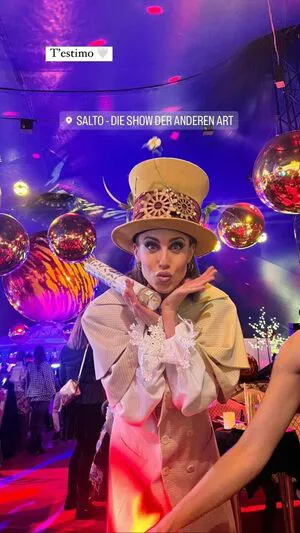 Cinderella OnlyFans Leaked Free Thumbnail Picture - #9t7Of4gbGT