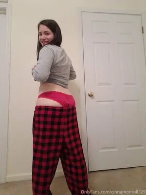 Cinnamonroll329 OnlyFans Leaked Free Thumbnail Picture - #VqXVCfev4e