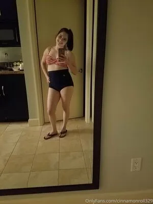Cinnamonroll329 OnlyFans Leaked Free Thumbnail Picture - #ZwWKJZGcbg