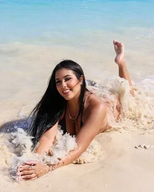 Cinthia Cruz OnlyFans Leaked Free Thumbnail Picture - #9XabXk2W31