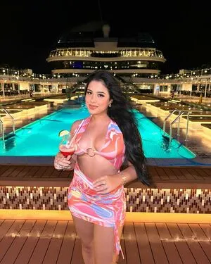 Cinthia Cruz OnlyFans Leaked Free Thumbnail Picture - #cf7wI70unQ
