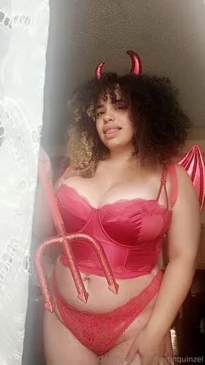Cinvonquinzel OnlyFans Leaked Free Thumbnail Picture - #I27uubEUFM