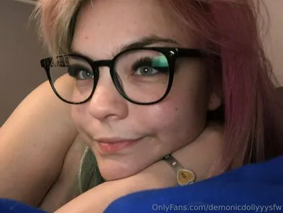Ciricesinssfw OnlyFans Leaked Free Thumbnail Picture - #AE7oYIXBBE