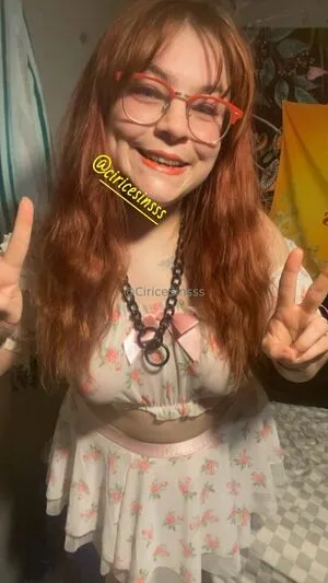 Ciricesinssfw OnlyFans Leaked Free Thumbnail Picture - #BWdYEGCnVw