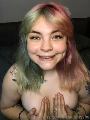 Ciricesinssfw OnlyFans Leaked Free Thumbnail Picture - #BxiIC9whzj
