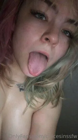 Ciricesinssfw OnlyFans Leaked Free Thumbnail Picture - #CAYld0x5ap