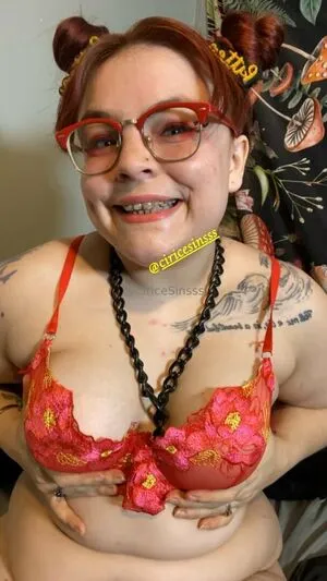 Ciricesinssfw OnlyFans Leaked Free Thumbnail Picture - #GIe2YrCKDh