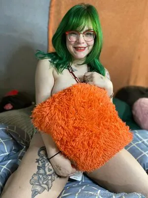 Ciricesinssfw OnlyFans Leaked Free Thumbnail Picture - #Kon0YliwCq