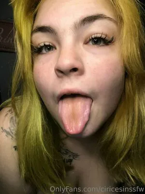 Ciricesinssfw OnlyFans Leaked Free Thumbnail Picture - #lg4Fd38kLn