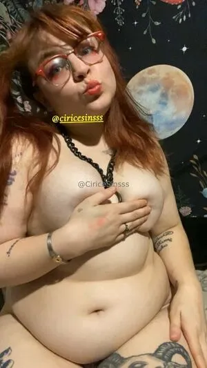 Ciricesinssfw OnlyFans Leaked Free Thumbnail Picture - #q8tSrLV2p4