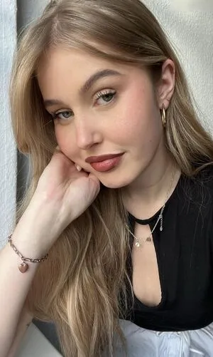 Cirizzle OnlyFans Leaked Free Thumbnail Picture - #6M4xSJq2de