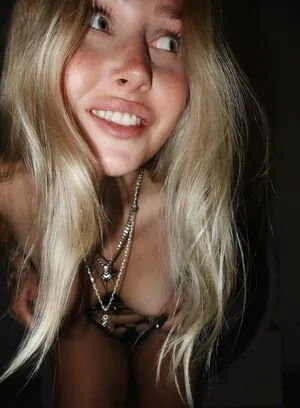 Cirizzzle OnlyFans Leaked Free Thumbnail Picture - #L28mOEzq1v