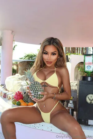 Cj Miles OnlyFans Leaked Free Thumbnail Picture - #Ers3DkPDEB