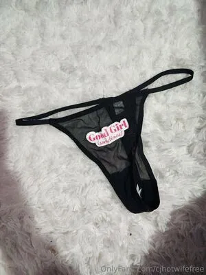 Cjhotwifefree OnlyFans Leaked Free Thumbnail Picture - #9ATZEMbvSb