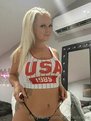 Cjhotwifefree OnlyFans Leaked Free Thumbnail Picture - #Kmdj9k8VZO