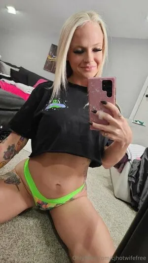 Cjhotwifefree OnlyFans Leaked Free Thumbnail Picture - #X9SyNoPVt0