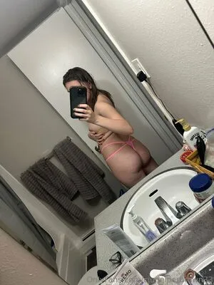 Cjuneiperbrown33 OnlyFans Leaked Free Thumbnail Picture - #2GAadaY26V