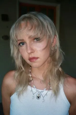Claire Brooks OnlyFans Leaked Free Thumbnail Picture - #1UmRkOAIXb