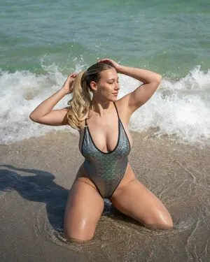 Claire Grimes OnlyFans Leaked Free Thumbnail Picture - #Jgirhenbhl