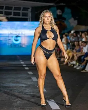 Claire Grimes OnlyFans Leaked Free Thumbnail Picture - #gRp51MeQDi