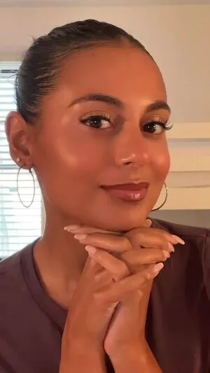 Claire Grossman OnlyFans Leaked Free Thumbnail Picture - #soSzJOgkYe