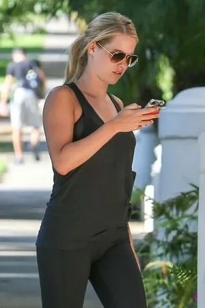 Claire Holt OnlyFans Leaked Free Thumbnail Picture - #yQUkM779oe
