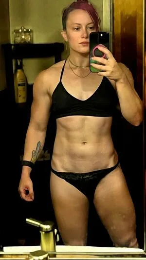 Claire Max OnlyFans Leaked Free Thumbnail Picture - #1cAW73yfDf