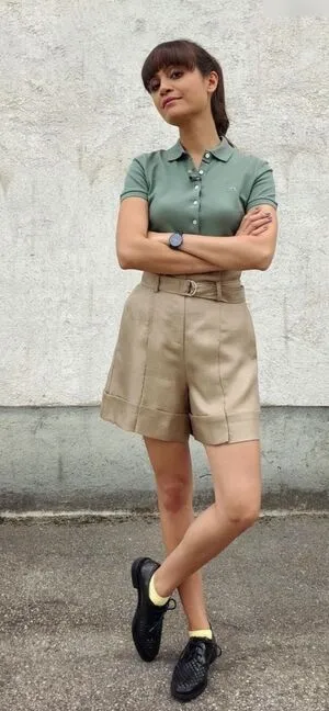 Claire Oelkers OnlyFans Leaked Free Thumbnail Picture - #CC1W0k8UAs