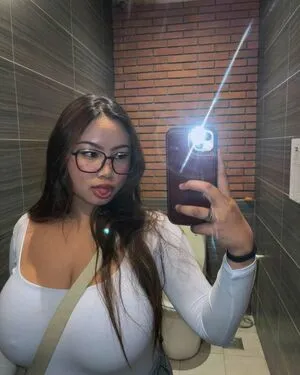 Claire Repollo OnlyFans Leaked Free Thumbnail Picture - #NWUbk3EgqO