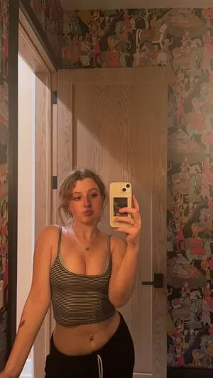 Claire Reynolds OnlyFans Leaked Free Thumbnail Picture - #zbDLU6bys0