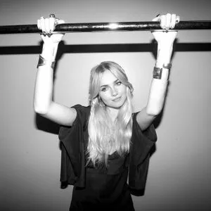 Claire Rosinkranz OnlyFans Leaked Free Thumbnail Picture - #GJvepJKOz3