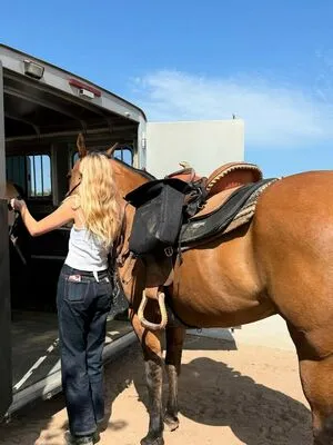 Claire Rosinkranz OnlyFans Leaked Free Thumbnail Picture - #IFbCjF8ZTH