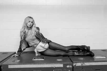 Claire Rosinkranz OnlyFans Leaked Free Thumbnail Picture - #mAlD7HBEx0