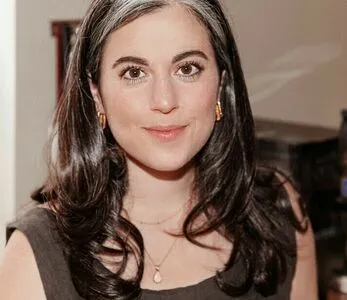 Claire Saffitz OnlyFans Leaked Free Thumbnail Picture - #bPi7ffcjYy