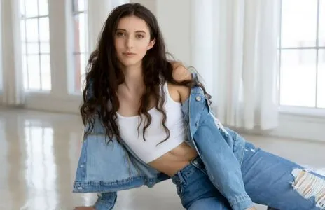 Clairebellerice OnlyFans Leaked Free Thumbnail Picture - #7ijCOFnBUZ