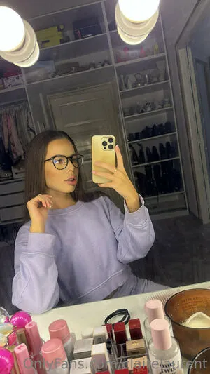 Clairelaurent OnlyFans Leaked Free Thumbnail Picture - #I1NaGLPtNE