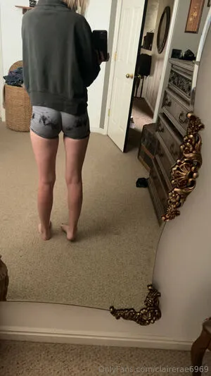 Clairerae6969 OnlyFans Leaked Free Thumbnail Picture - #mkP4LOle3z