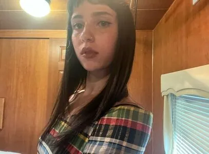 Clairo OnlyFans Leaked Free Thumbnail Picture - #0adlvr39rr